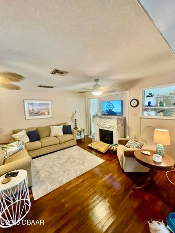 578 3rd Street, Holly Hill, FL 32117