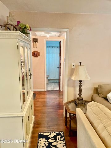 578 3rd Street, Holly Hill, FL 32117