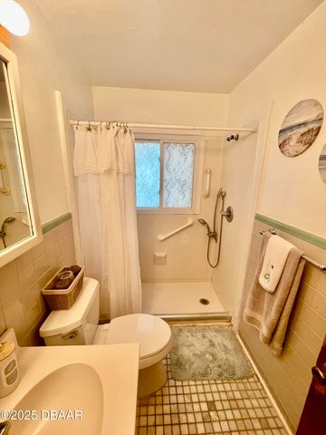 578 3rd Street, Holly Hill, FL 32117