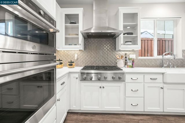 2812 Rio Seco Dr, Bay Point, CA 94565