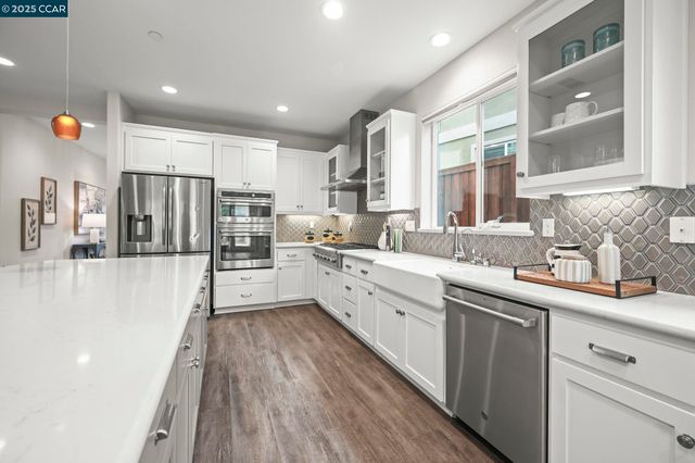 2812 Rio Seco Dr, Bay Point, CA 94565