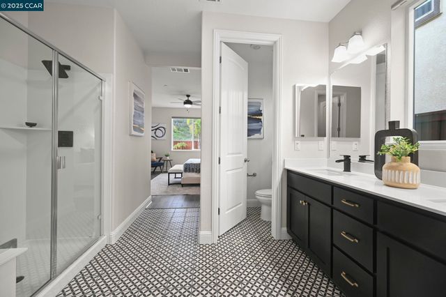 2812 Rio Seco Dr, Bay Point, CA 94565