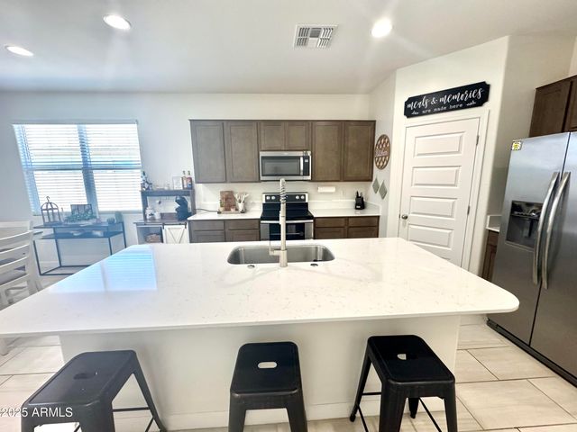 24114 W FLORES Drive, Buckeye, AZ 85326