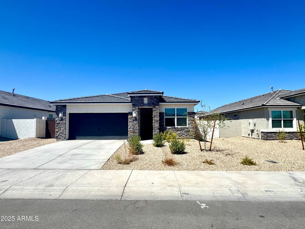 24114 W FLORES Drive, Buckeye, AZ 85326