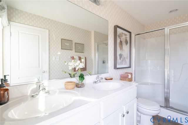 920 Encore Autumn Ln, Henrico, VA 23227