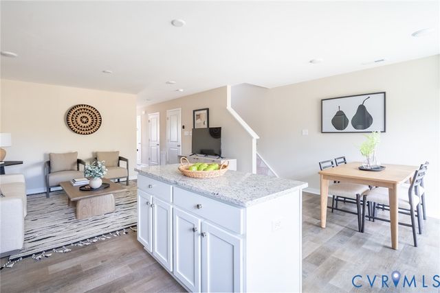 920 Encore Autumn Ln, Henrico, VA 23227