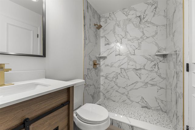 24869 Christina Lane, Novi, MI 48375