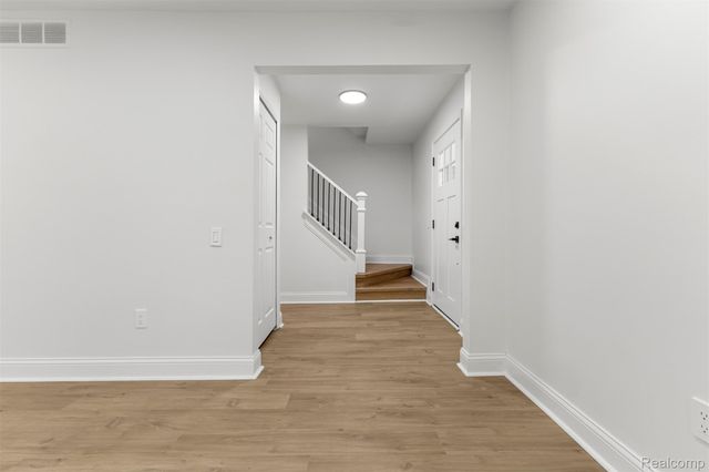 24869 Christina Lane, Novi, MI 48375