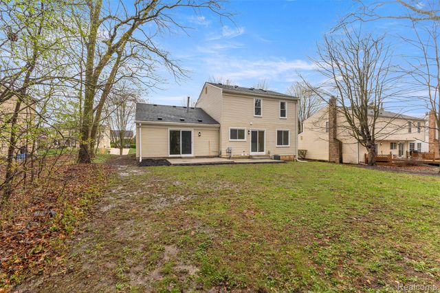 24869 Christina Lane, Novi, MI 48375