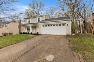 24869 Christina Lane, Novi, MI 48375