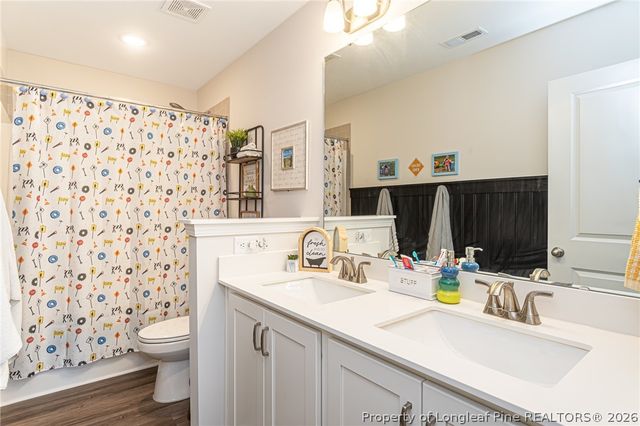 703 AMUSEMENT Drive, Hope Mills, NC 28348