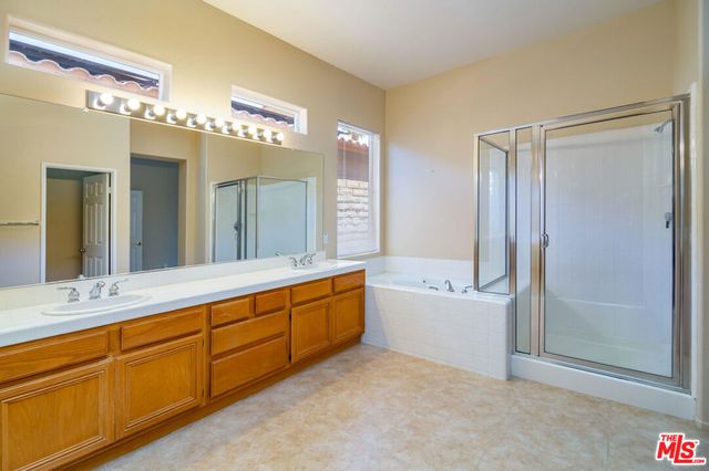 40808 Eastwood Lane, Palm Desert, CA 92211