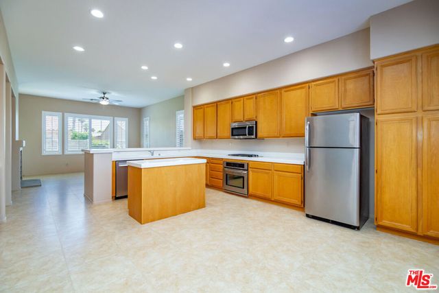 40808 Eastwood Lane, Palm Desert, CA 92211