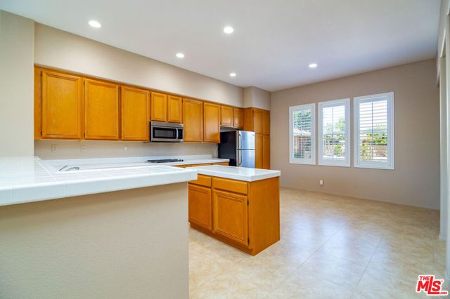 40808 Eastwood Lane, Palm Desert, CA 92211