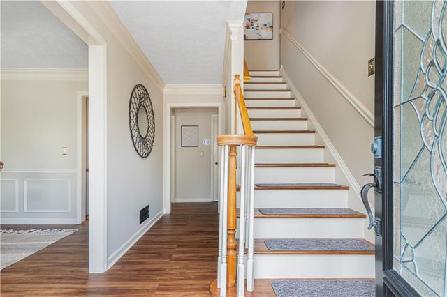 1329 Wynford Chase SW, Marietta, GA 30064