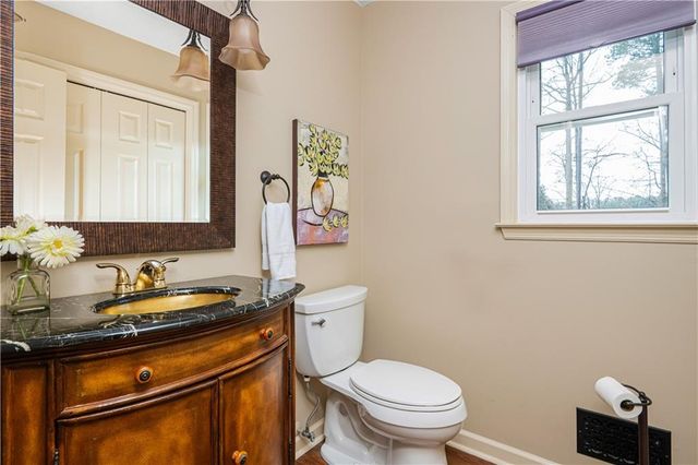 1329 Wynford Chase SW, Marietta, GA 30064