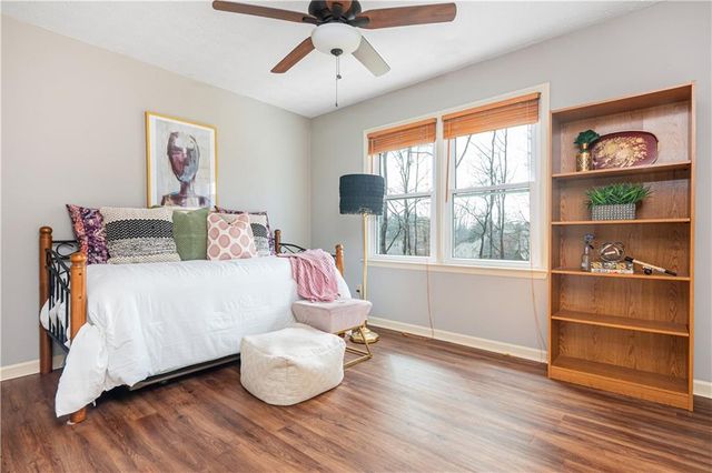 1329 Wynford Chase SW, Marietta, GA 30064