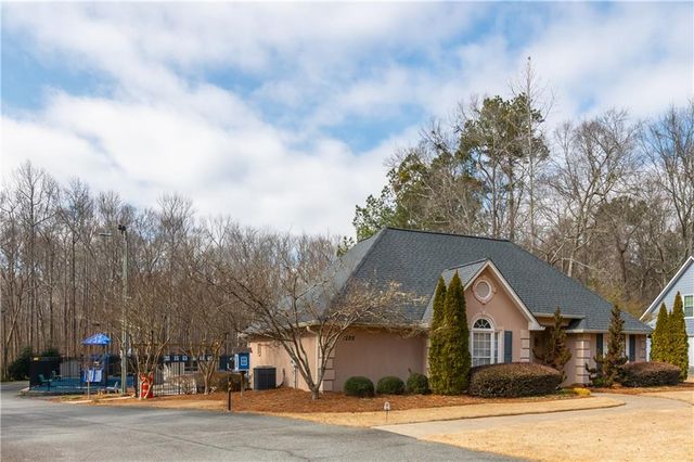 1329 Wynford Chase SW, Marietta, GA 30064