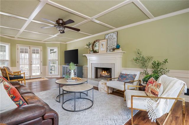 1329 Wynford Chase SW, Marietta, GA 30064