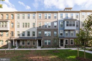 707-B THOMAS LN, Manassas Park, VA 20111