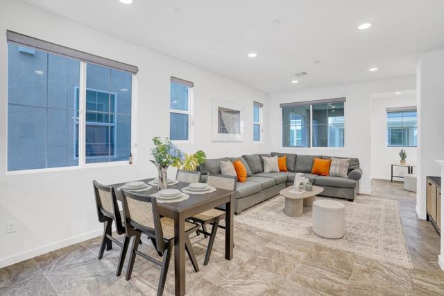 8562 Cabana Way, Newark, CA 94560