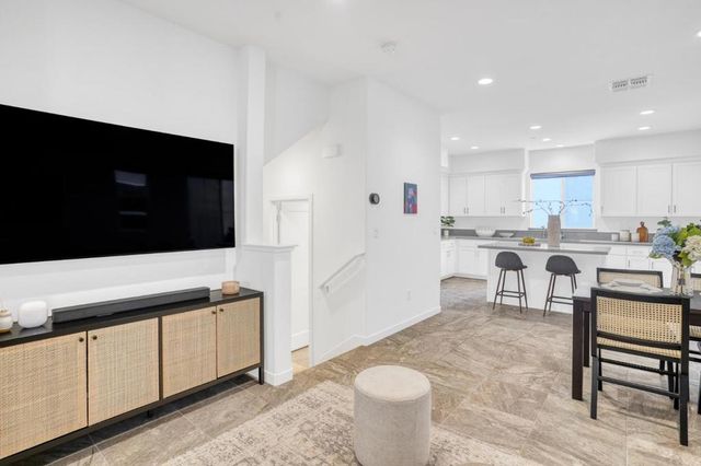 8562 Cabana Way, Newark, CA 94560