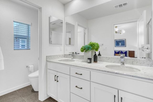 8562 Cabana Way, Newark, CA 94560