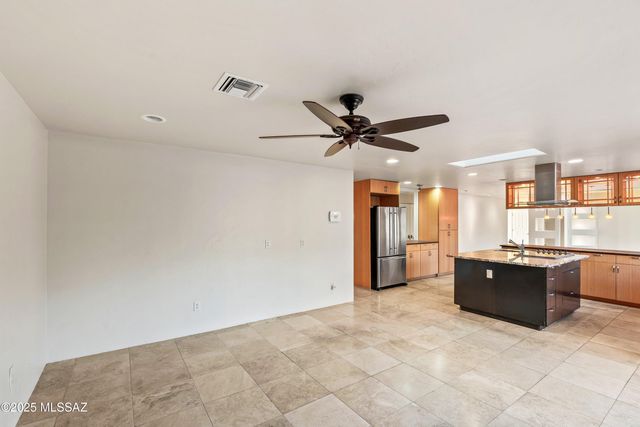 5626 N Via Salerosa, Tucson, AZ 85750