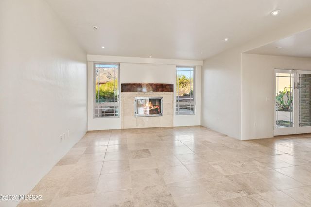 5626 N Via Salerosa, Tucson, AZ 85750