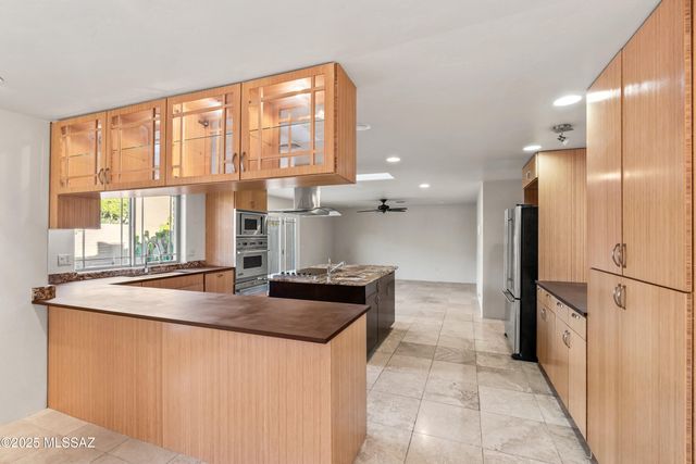 5626 N Via Salerosa, Tucson, AZ 85750