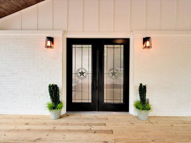 5840 CRABAPPLE SW Drive, Mableton, GA 30126