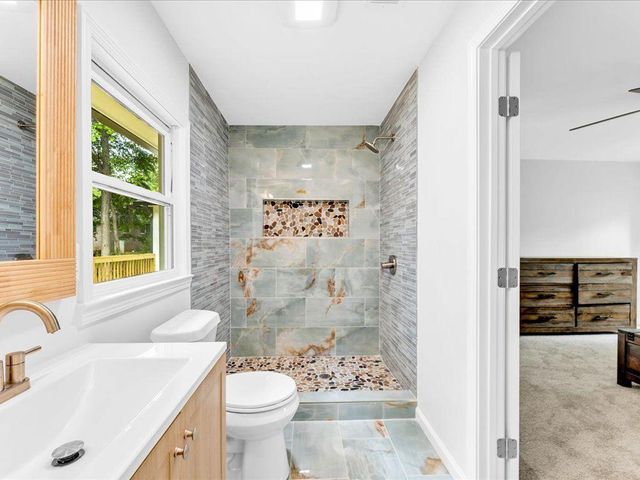 5840 CRABAPPLE SW Drive, Mableton, GA 30126