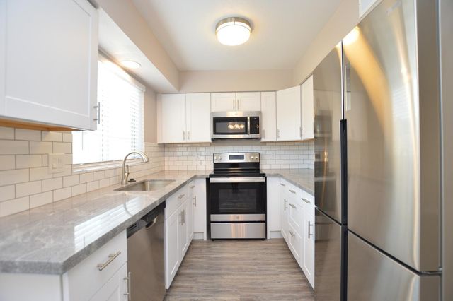 785 N Arrowhead Drive Apt 2, Chandler, AZ 85224