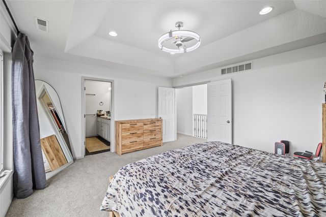 4714 148th Street, Urbandale, IA 50323