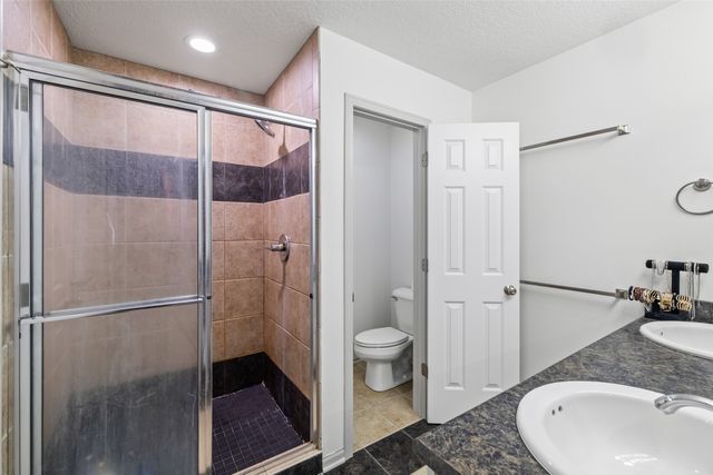 4714 148th Street, Urbandale, IA 50323