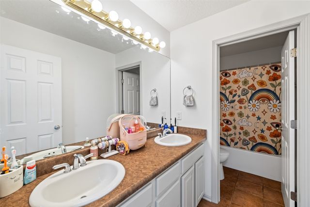 4714 148th Street, Urbandale, IA 50323