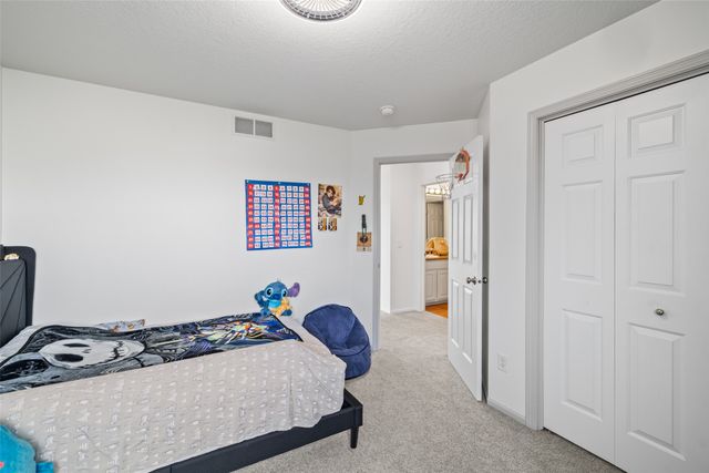 4714 148th Street, Urbandale, IA 50323