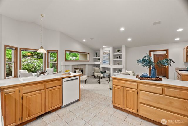3927 Birkdale Lane SE, Olympia, WA 98501