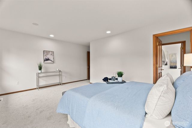 3927 Birkdale Lane SE, Olympia, WA 98501