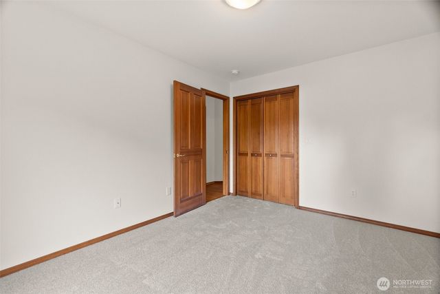 3927 Birkdale Lane SE, Olympia, WA 98501