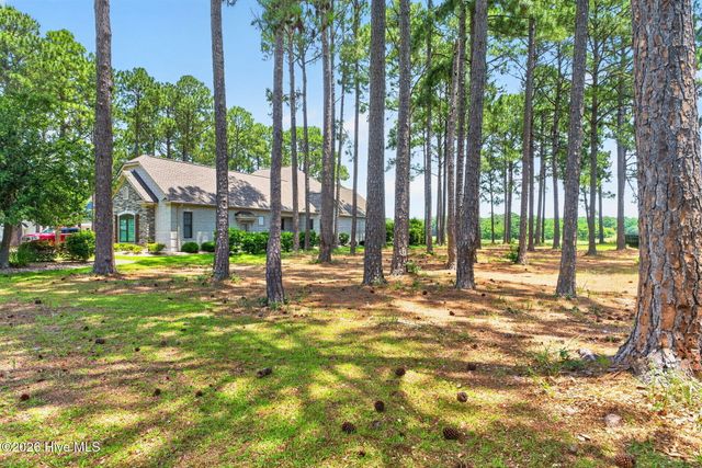 910 Strathaven Lane, Sunset Beach, NC 28468