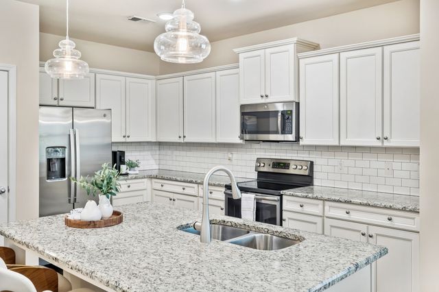 6007 Lori Anne Dr, Spring Hill, TN 37174