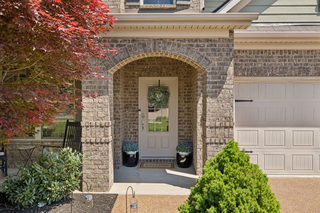 6007 Lori Anne Dr, Spring Hill, TN 37174
