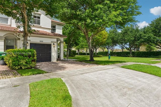 8188 NW 108th Place -, Doral, FL 33178