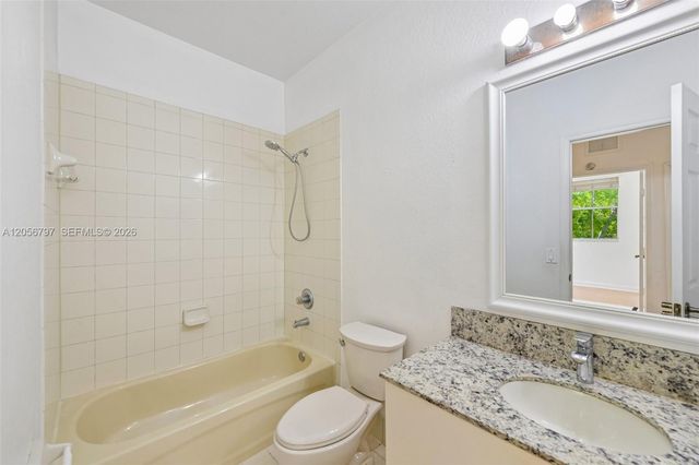 8188 NW 108th Place -, Doral, FL 33178