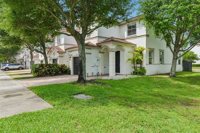 8188 NW 108th Place -, Doral, FL 33178
