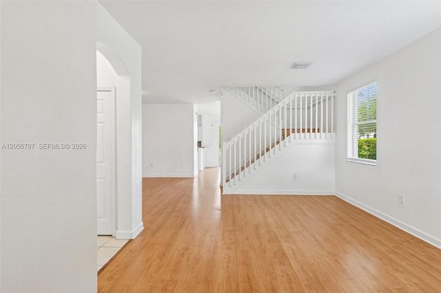 8188 NW 108th Place -, Doral, FL 33178