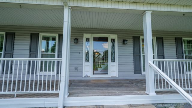 131 Stonehouse Dr, Gallatin, TN 37066