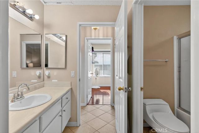 824 N Pasadena, Azusa, CA 91702