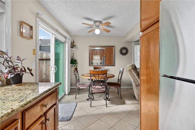 824 N Pasadena, Azusa, CA 91702